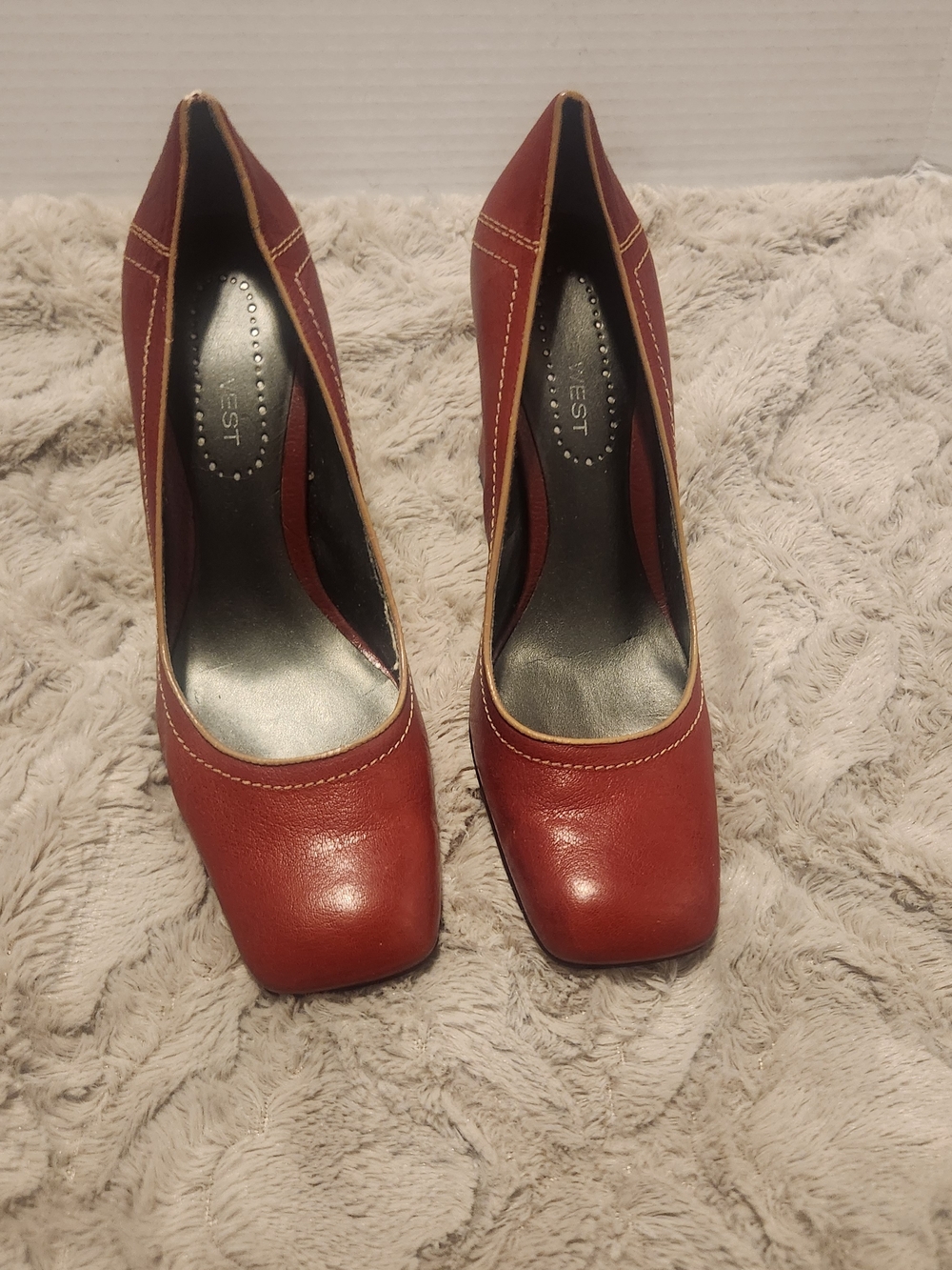 Nine West Burgundy Square-Toe Block Heel Pumps - Picture 3 of 8